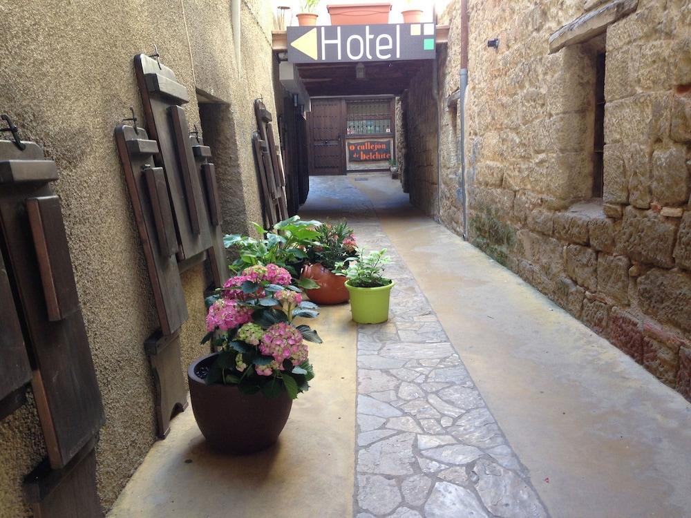 Hotel Asador O Callejón De Belchite Ayerbe Exterior foto